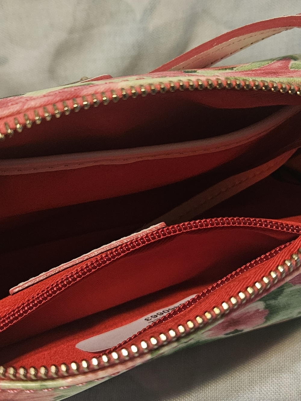 Dooney and Bourke Pink Petunias Mini Barrel Bag Large Slim Wristlet, Medium Case - Picture 5 of 12